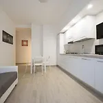 Edo Gallery Suites